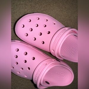 Crocs Women’s Platform Clog - size 7